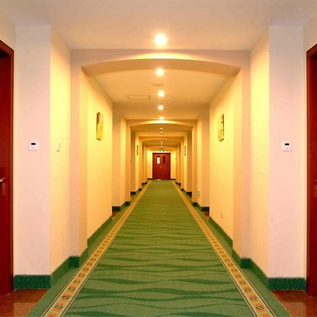 Greentree Inn Beijing Tongzhou Guoyuan Xinhualian Express Hotel Ngoại thất bức ảnh